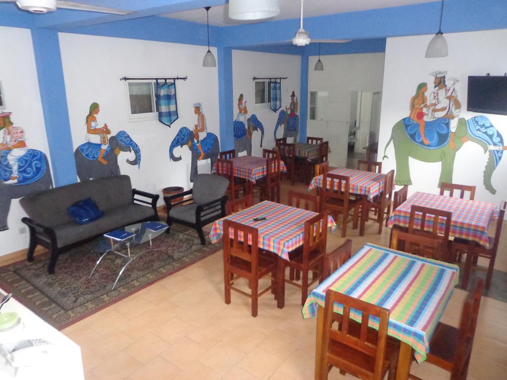 Blue Elephant Tourist Guesthouse Kudapaduwa Eksteriør bilde
